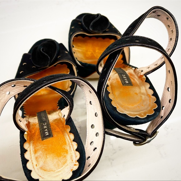 Marc Jacobs Suede Platform Heels - Picture 8 of 15